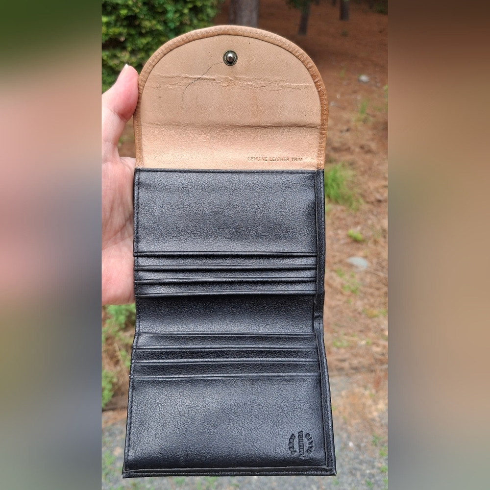 Black Leather Tote Bag - Picture 16 of 16